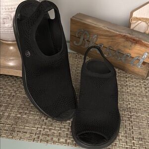 Bzees Black Knit Open-Toe Sandals